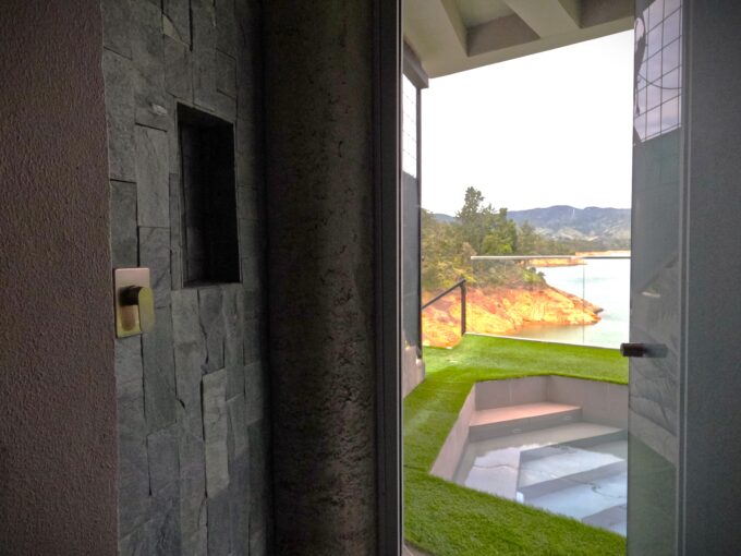 Pool Suite - Image 11