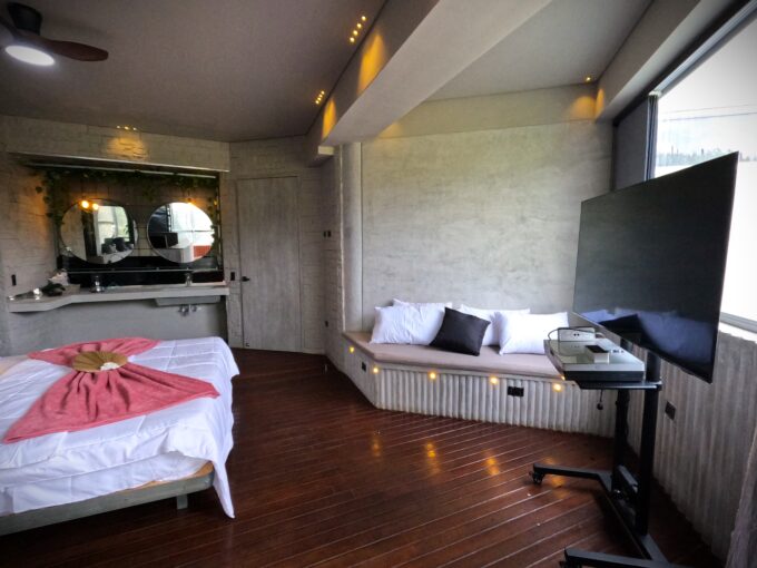 Garden Suite - Image 10