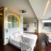 Lake Suite - Image 3