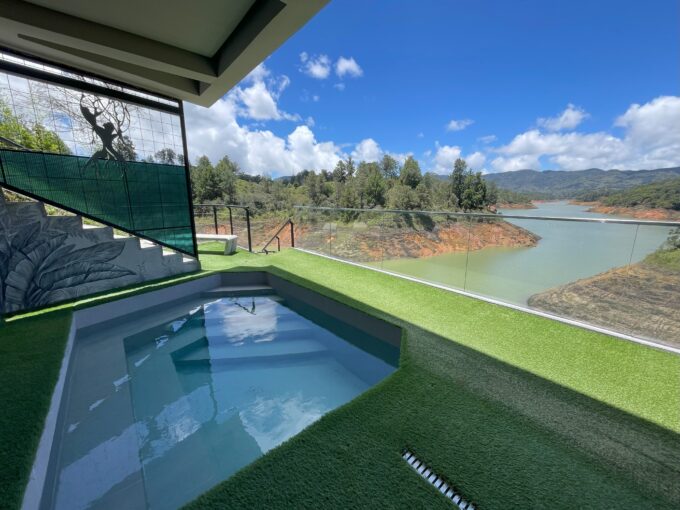 Pool Suite - Image 6