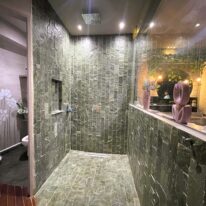 Lake Suite - Image 9