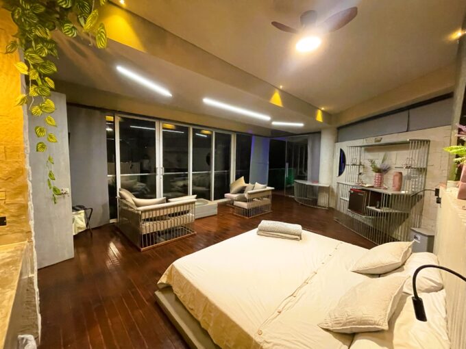 Lake Suite - Image 10