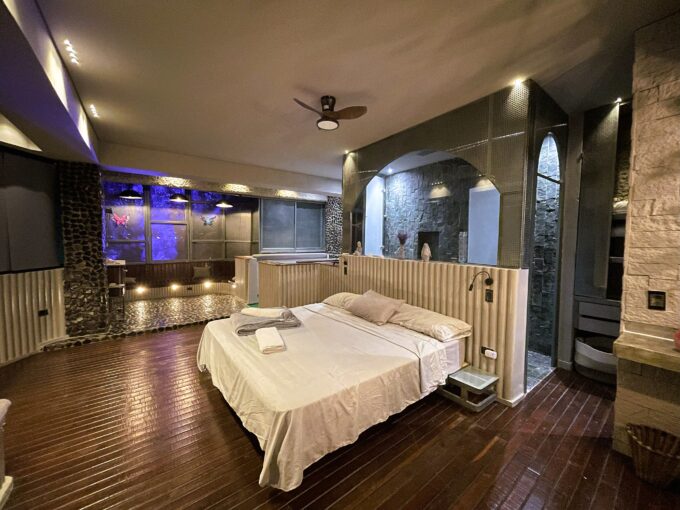 Garden Suite - Image 2