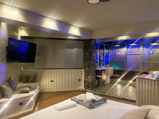 Garden Suite - Image 11