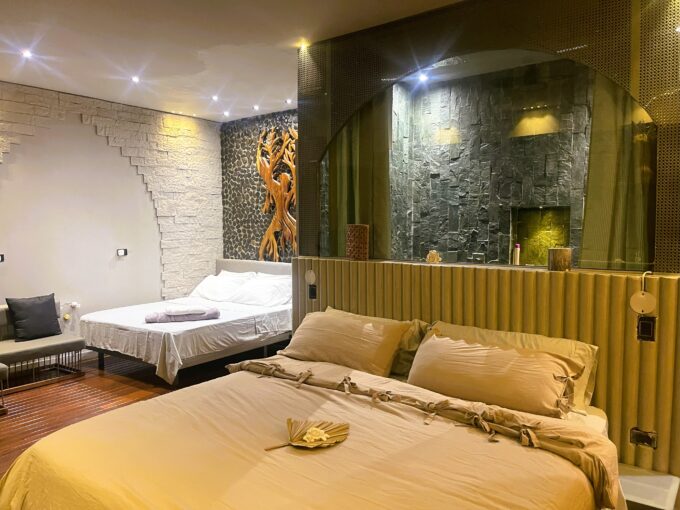 Standard Suite - Image 4